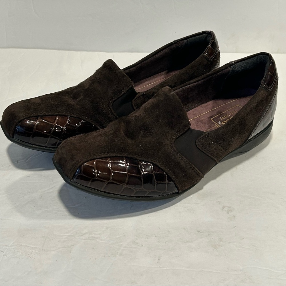 Clarks Everyday Womens Sz 7.5XW Noreen Will Brown Leather Croc Loafer Shoes